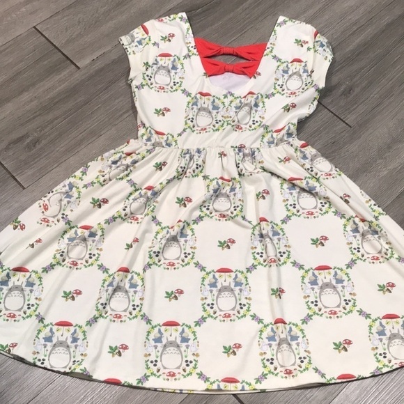 “My Neighbor Totoro” Short Sleeve Print Knit Dress.     size S - Picture 6 of 7